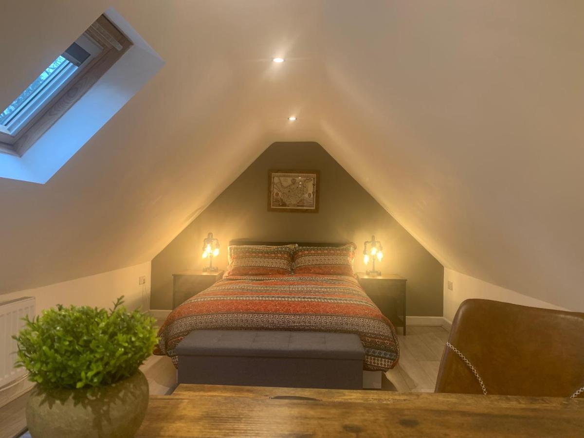 Fantastic Location, Annexe With Hot Tub Villa Warmingham Dış mekan fotoğraf